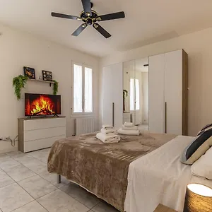 Ca 'pico With Wifi-few Steps From Center Appartamento
